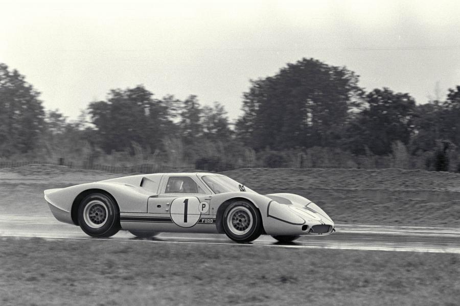  Ford GT40 (Mk IV) 1967 года  (фото 65 из 81)